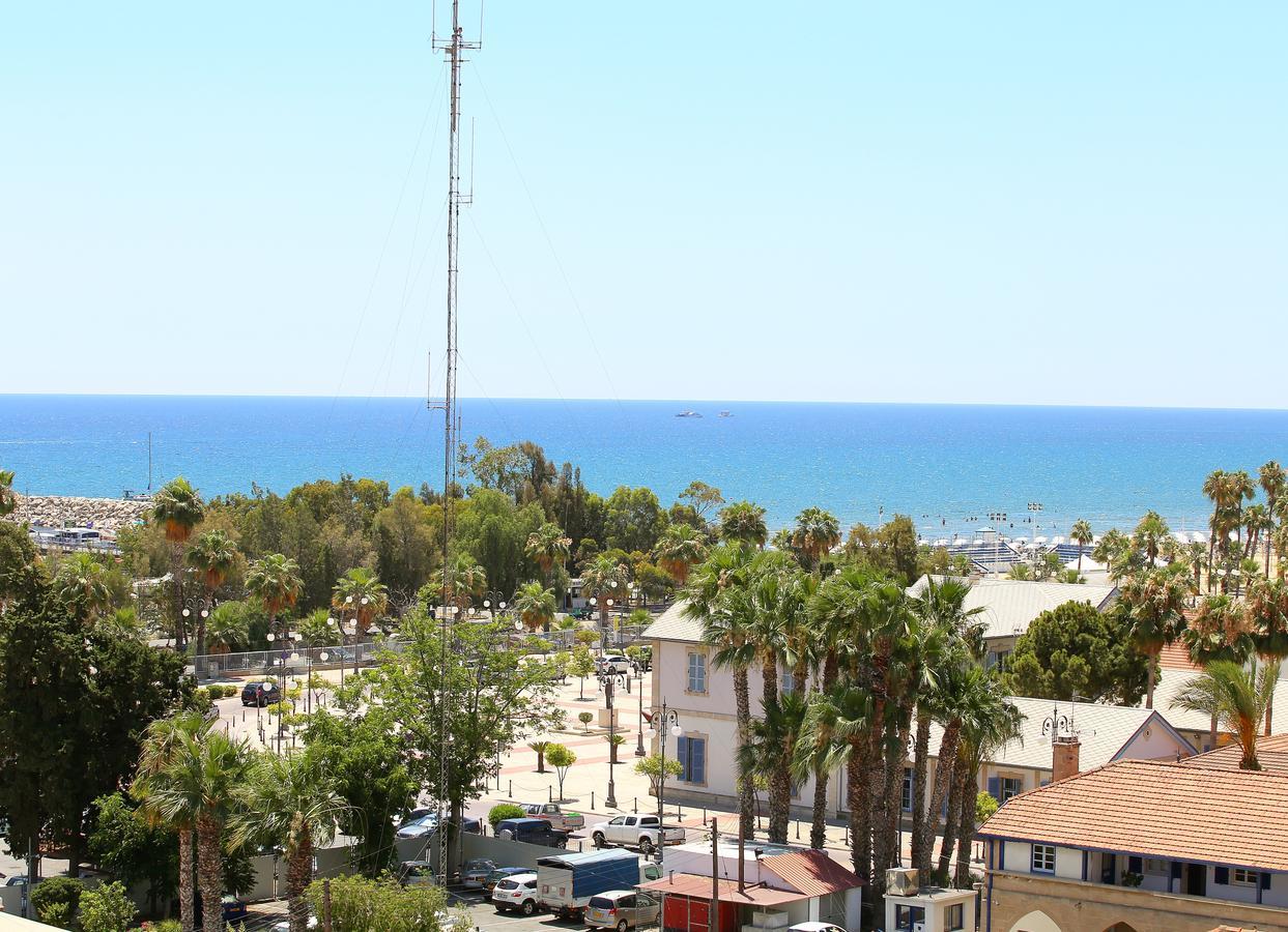 Lazaros Centre Apartment Larnaca Exteriör bild